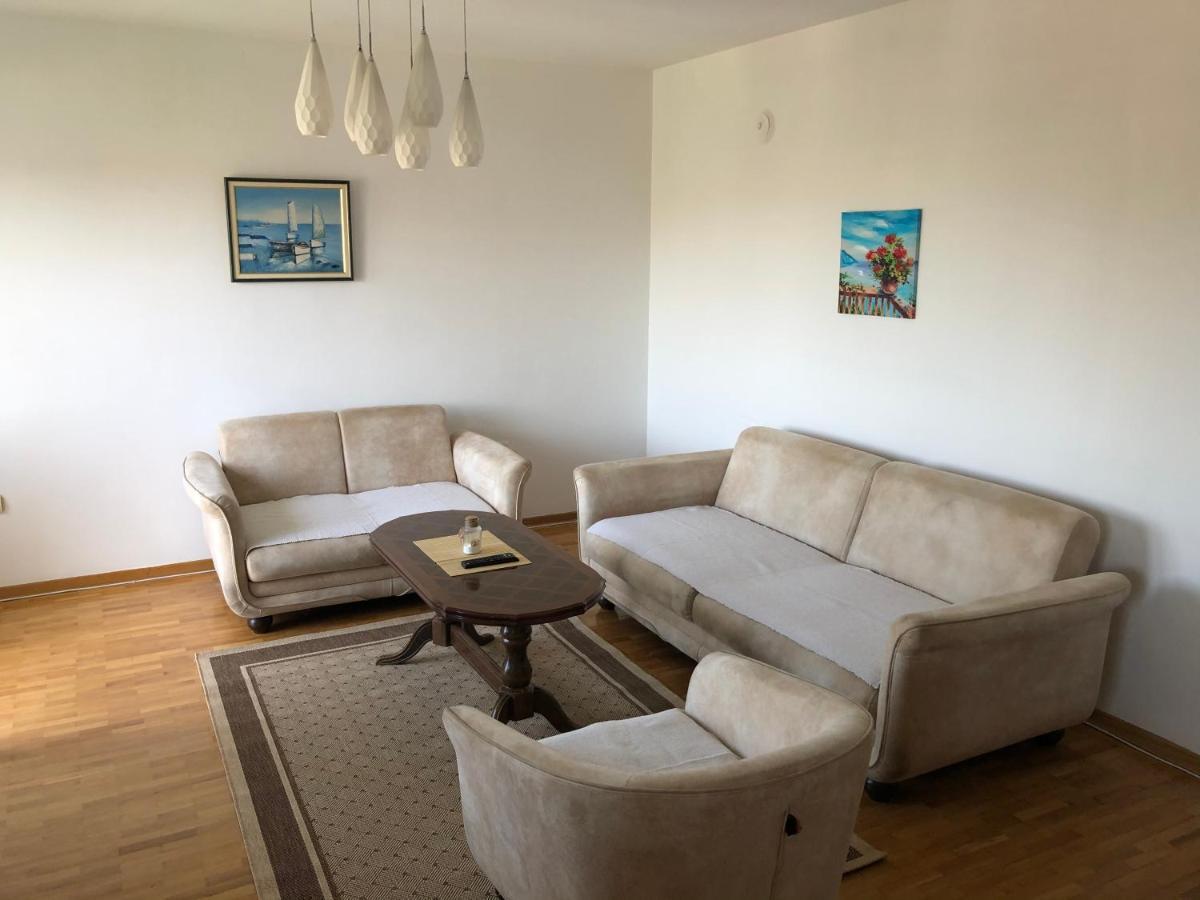 Square Apartment Подгориця Екстер'єр фото